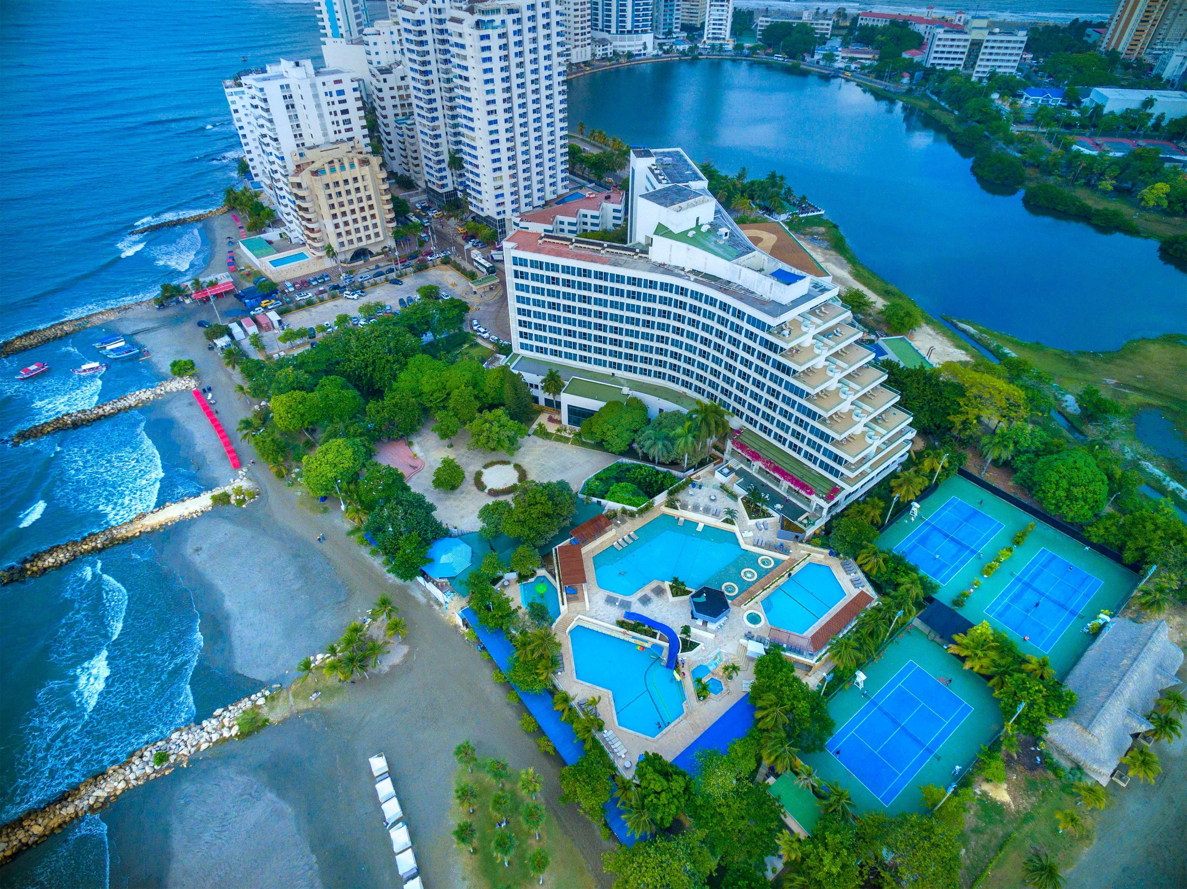 Hilton Cartagena Hotel Exterior foto